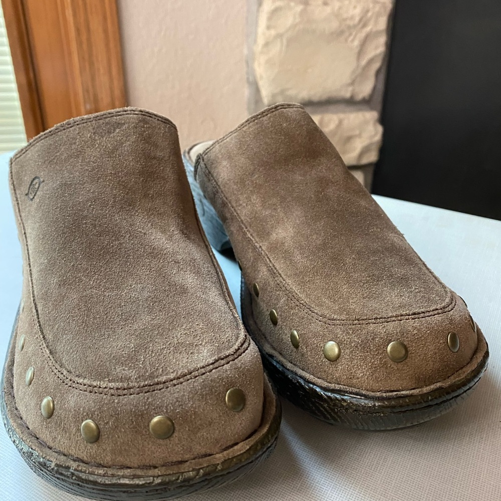NEW Born Marley Clogs